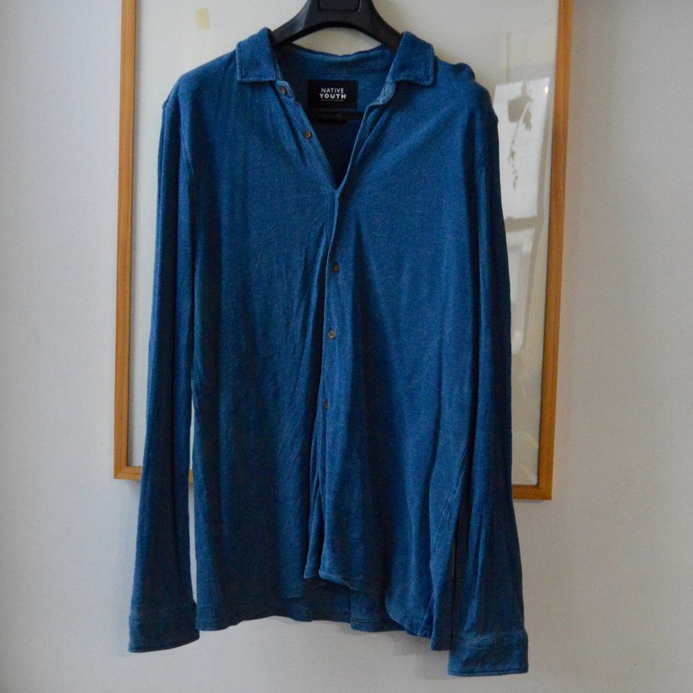 Mens XL Native Youth long sleeved polo pre-owned 100% Cotton